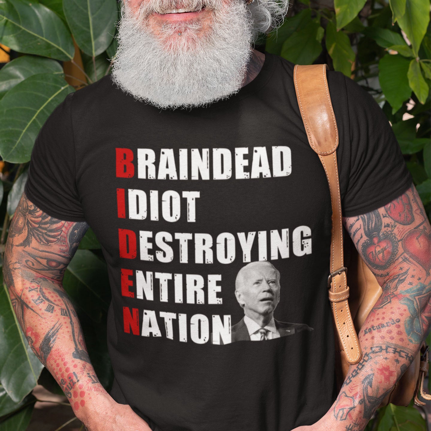 Braindead Idiot Destroying Entire Nation | Mens/Unisex Short Sleeve T-Shirt