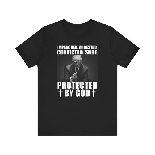 Protected by God | Mens/Unisex Short Sleeve T-Shirt